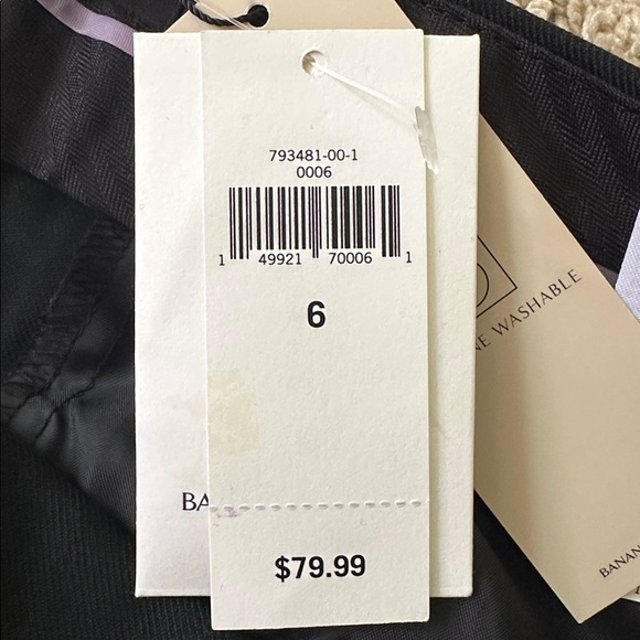 Banana Republic Factory, Logan Curvy Fit Trouser, Black, Size 6 - Picture 6 of 6